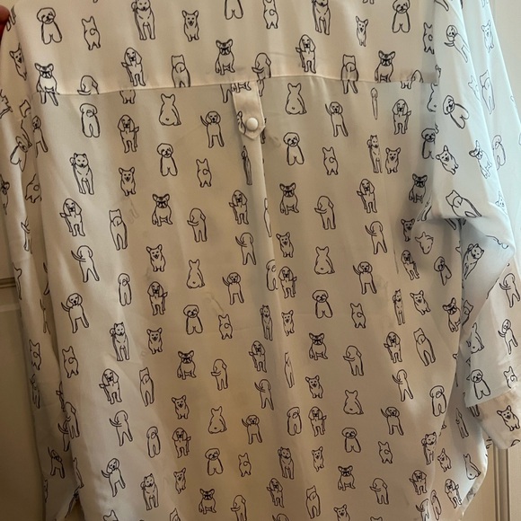 Torrid Cream Blouse with Notched Collar and 3/4 Sleeves - Picture 6 of 6